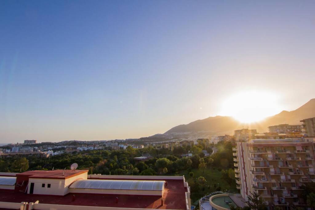 Benalmadena Estudio Jjupiter 250 M Del Mar Con Vistas Al Mar Piscinas Экстерьер фото
