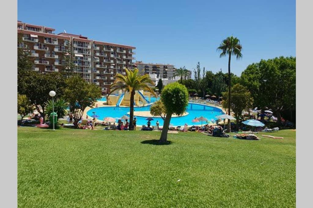 Benalmadena Estudio Jjupiter 250 M Del Mar Con Vistas Al Mar Piscinas Экстерьер фото